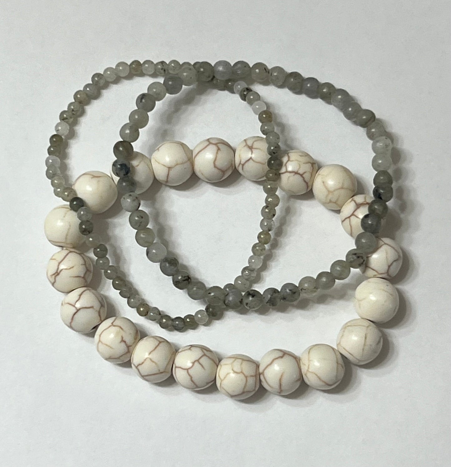 Cream Howlite Stretch Bracelet Set of 3-Gray