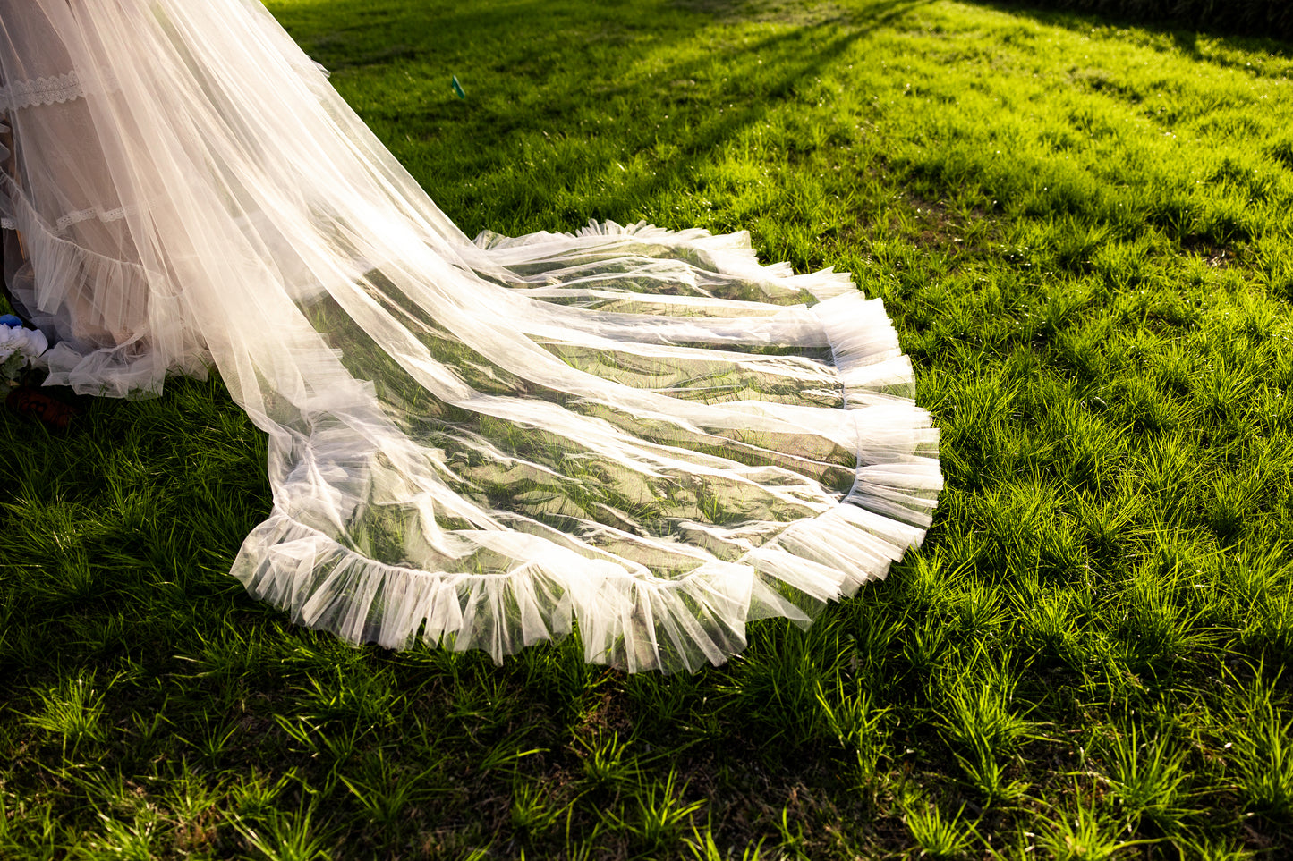 Beverly Ruffle Wedding Veil