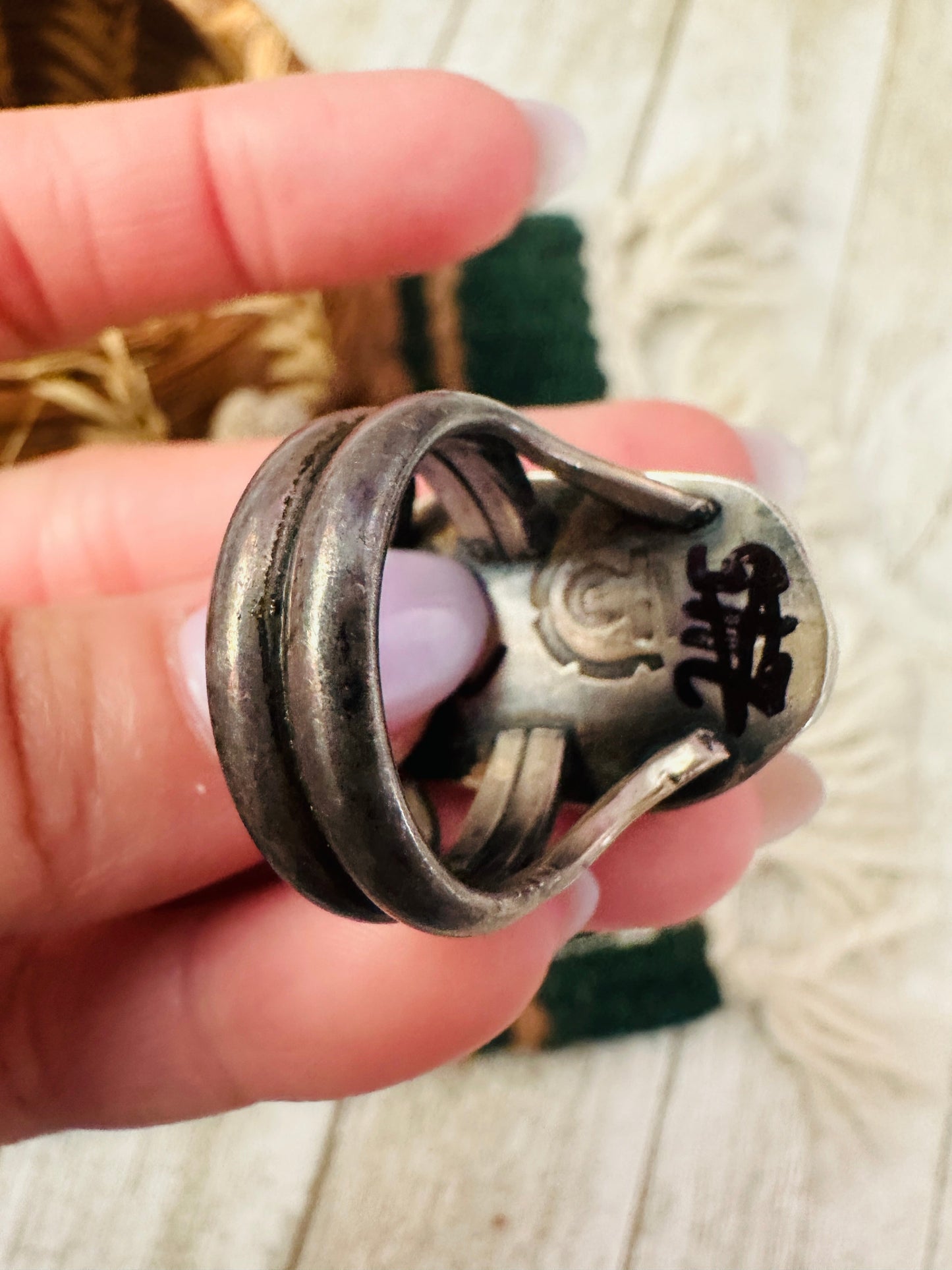 Old Pawn Handcrafted Turquoise, Coral & Sterling Silver Ring Size 10