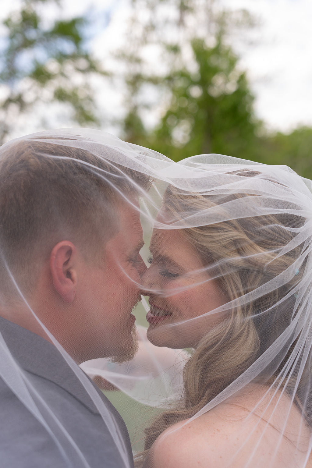 The Priscilla Lace Veil