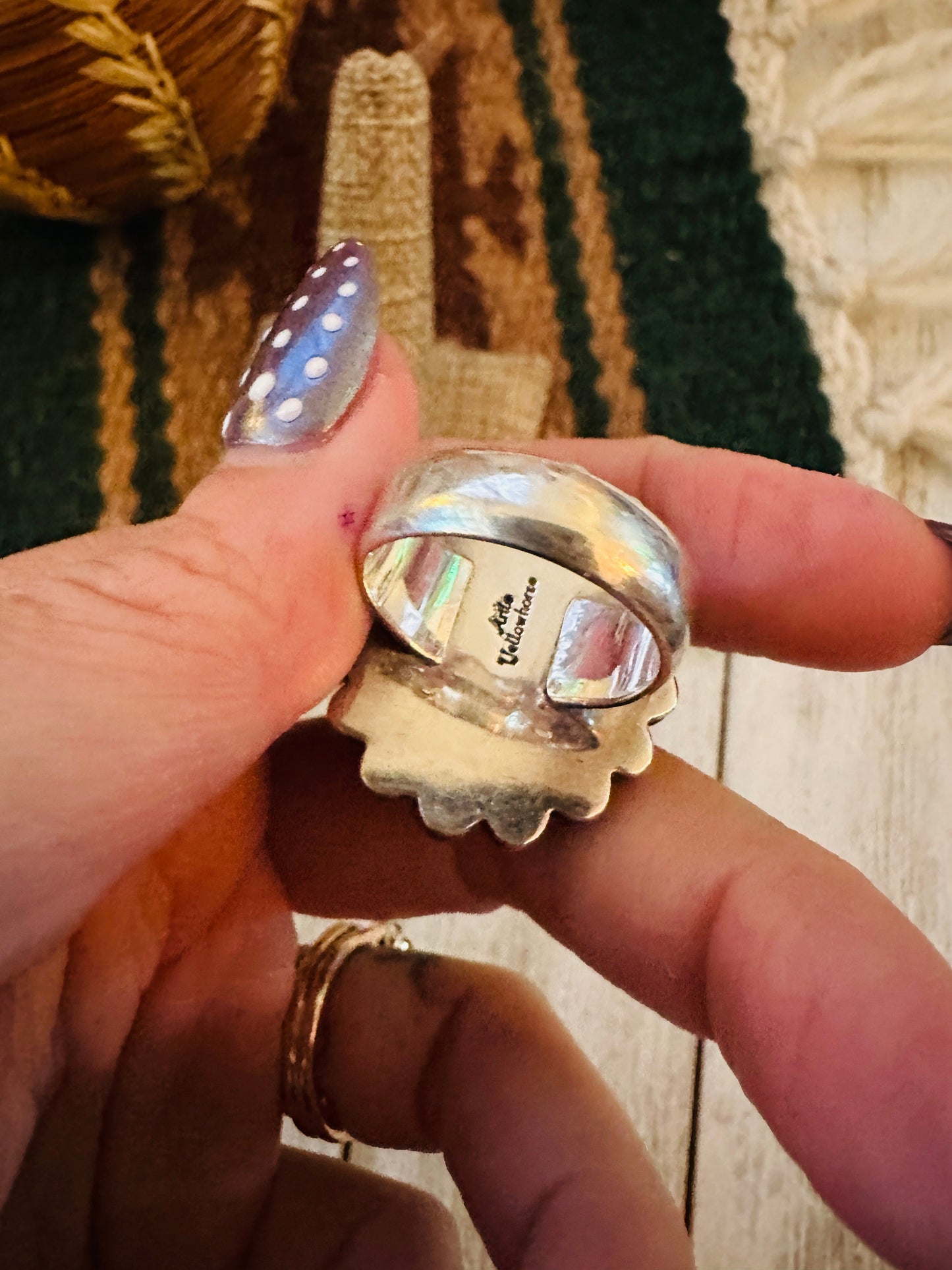 Old Pawn Handcrafted Turquoise & Sterling Silver Ring Size 6.75