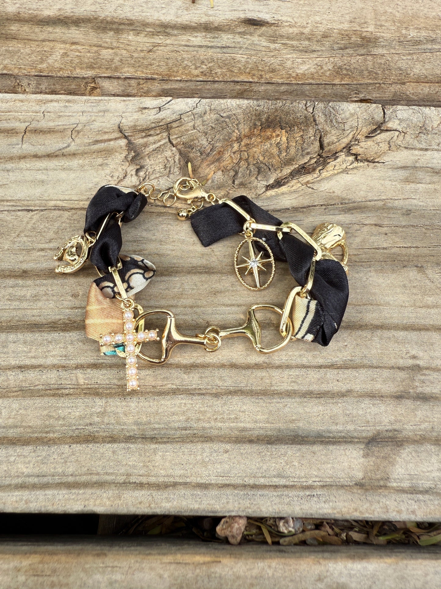 "THE GOLDEN COLLECTION" Handmade Bandana Bit Charm Bracelet black