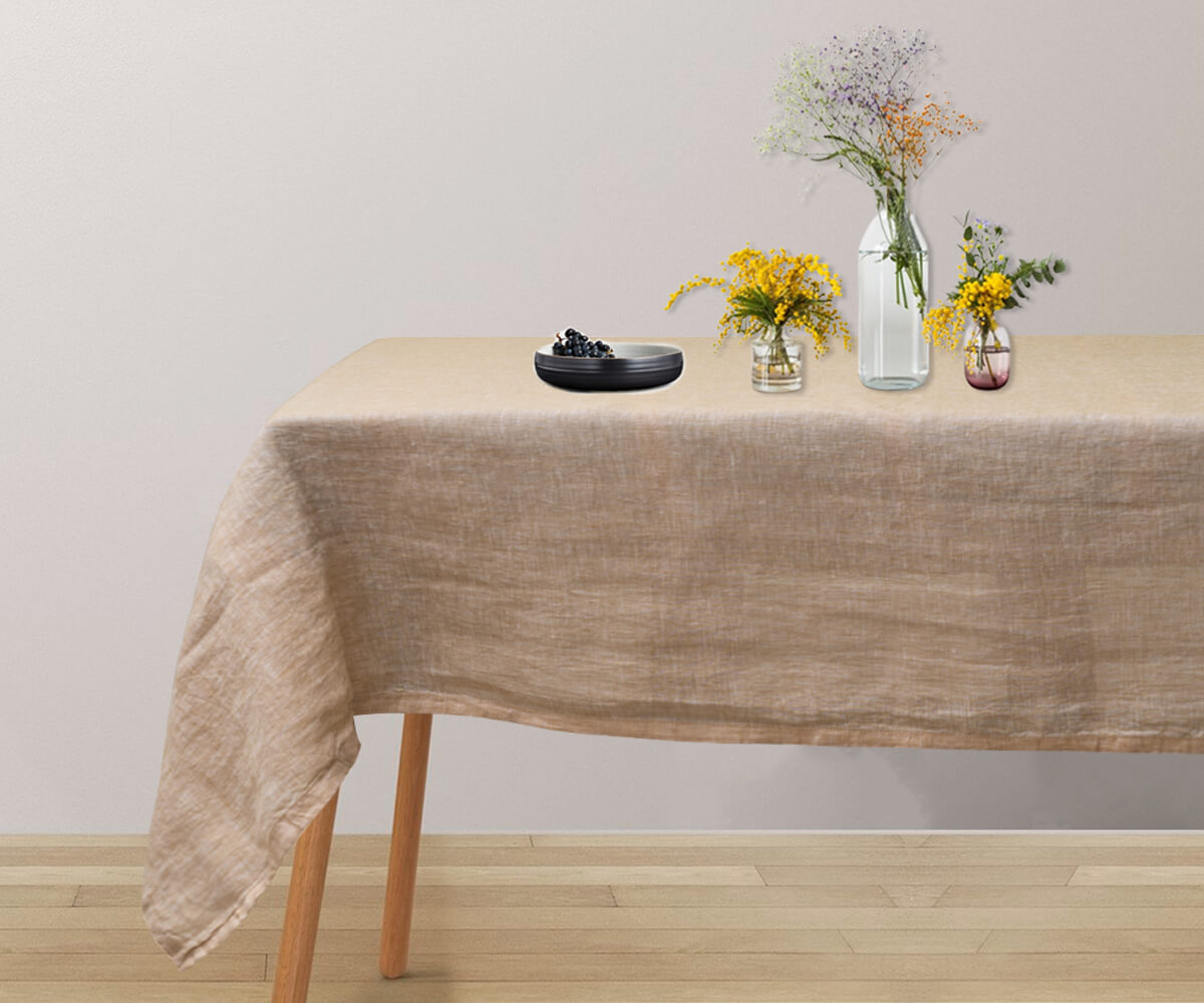 Solid Table Linens