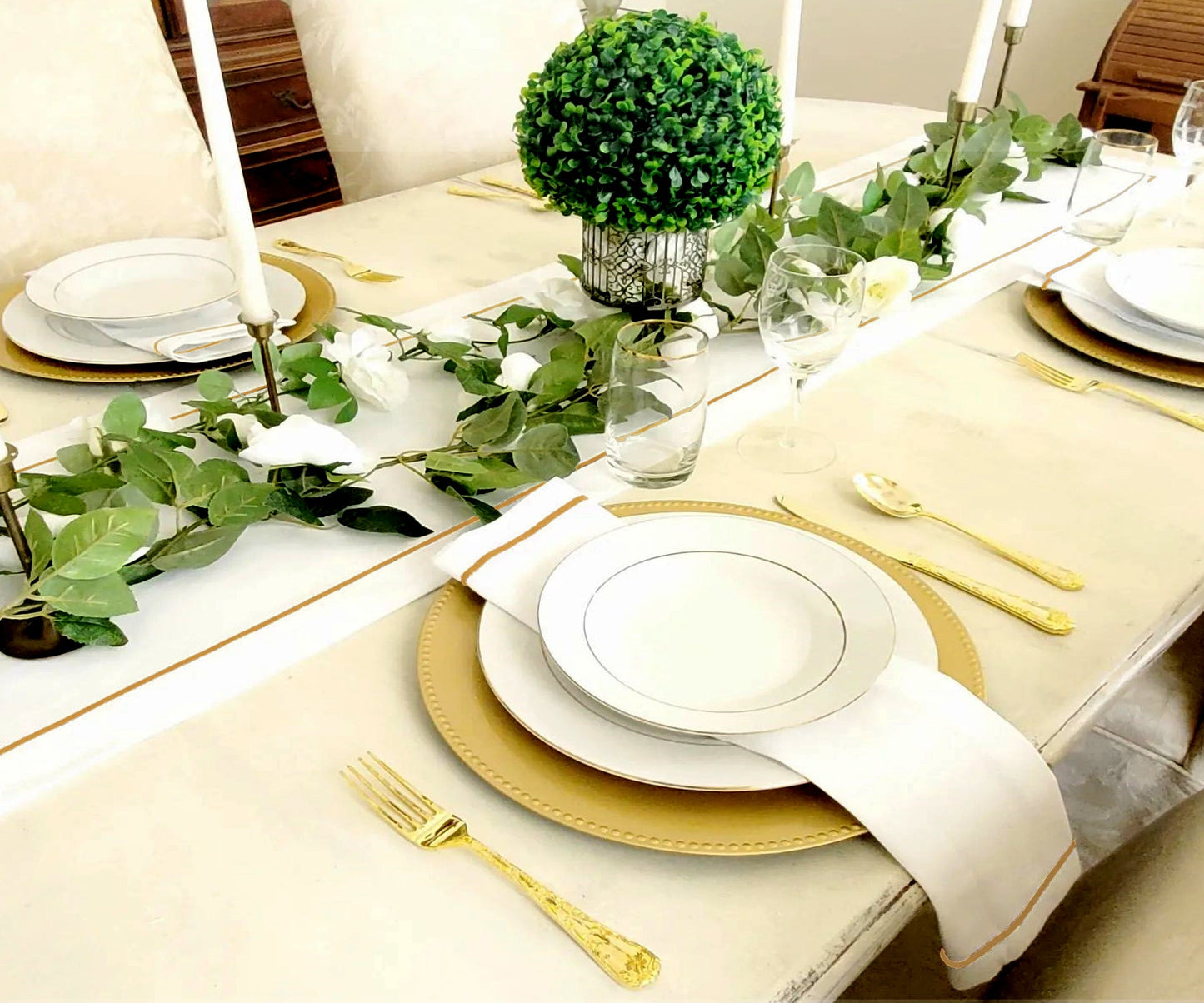 Beige Embroidery Napkins - Line Design