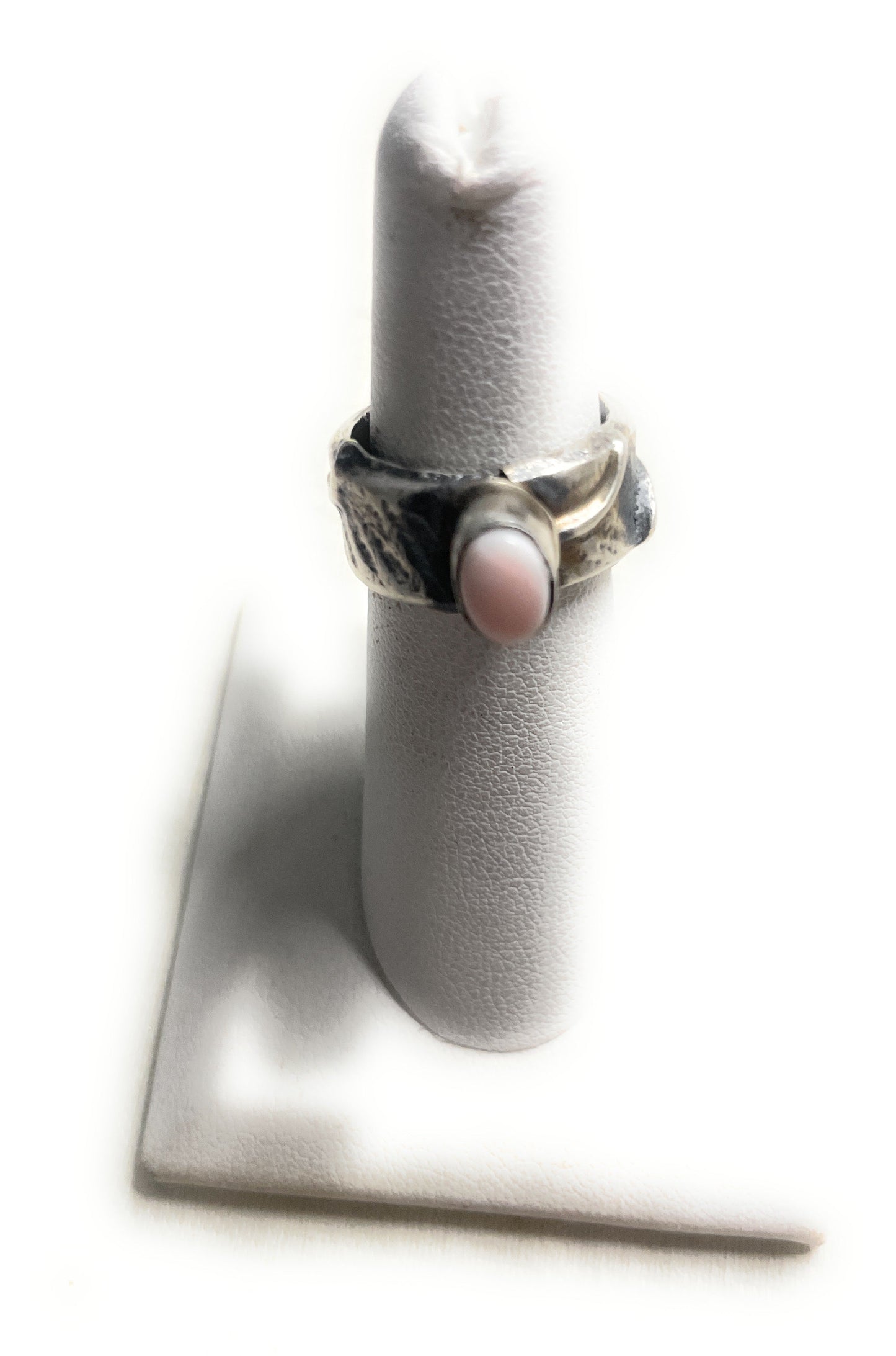 Handcrafted Pink Conch Tufa Cast Ring Signed Size 5