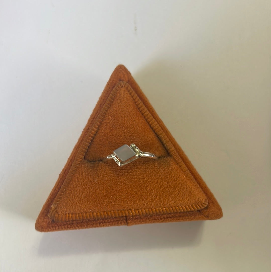 The Mini Handcrafted Agate & Sterling Silver Single Stone Ring