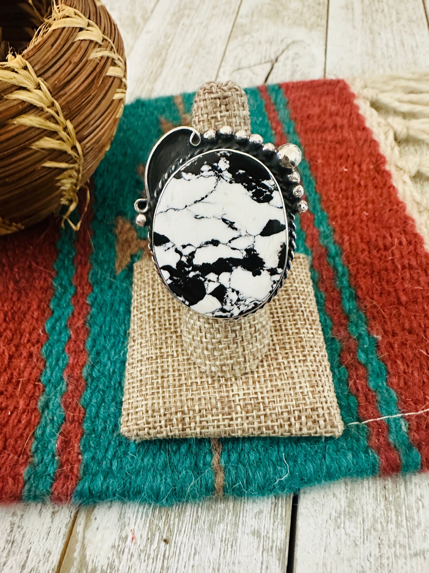 Handcrafted Old Pawn Sterling Silver & White Buffalo Ring Size 7.75