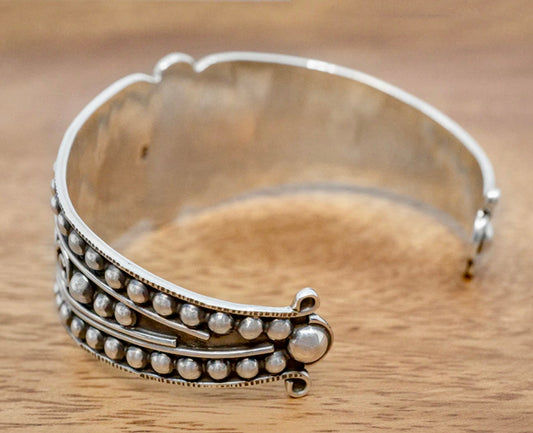 Vintage Style Sterling Silver Cuff Bracelet W/Center Bead Cross