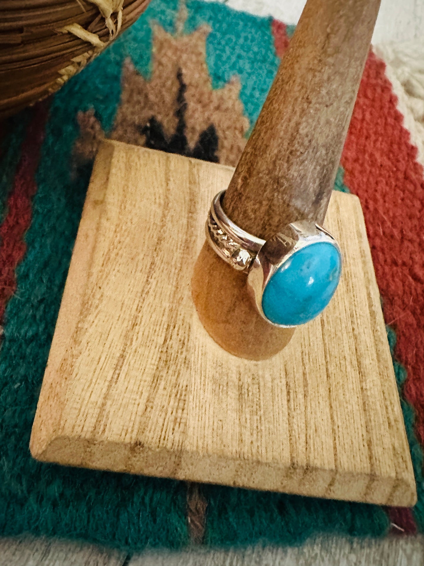 Navajo Kingman Turquoise & Sterling Silver Ring Size 8.75