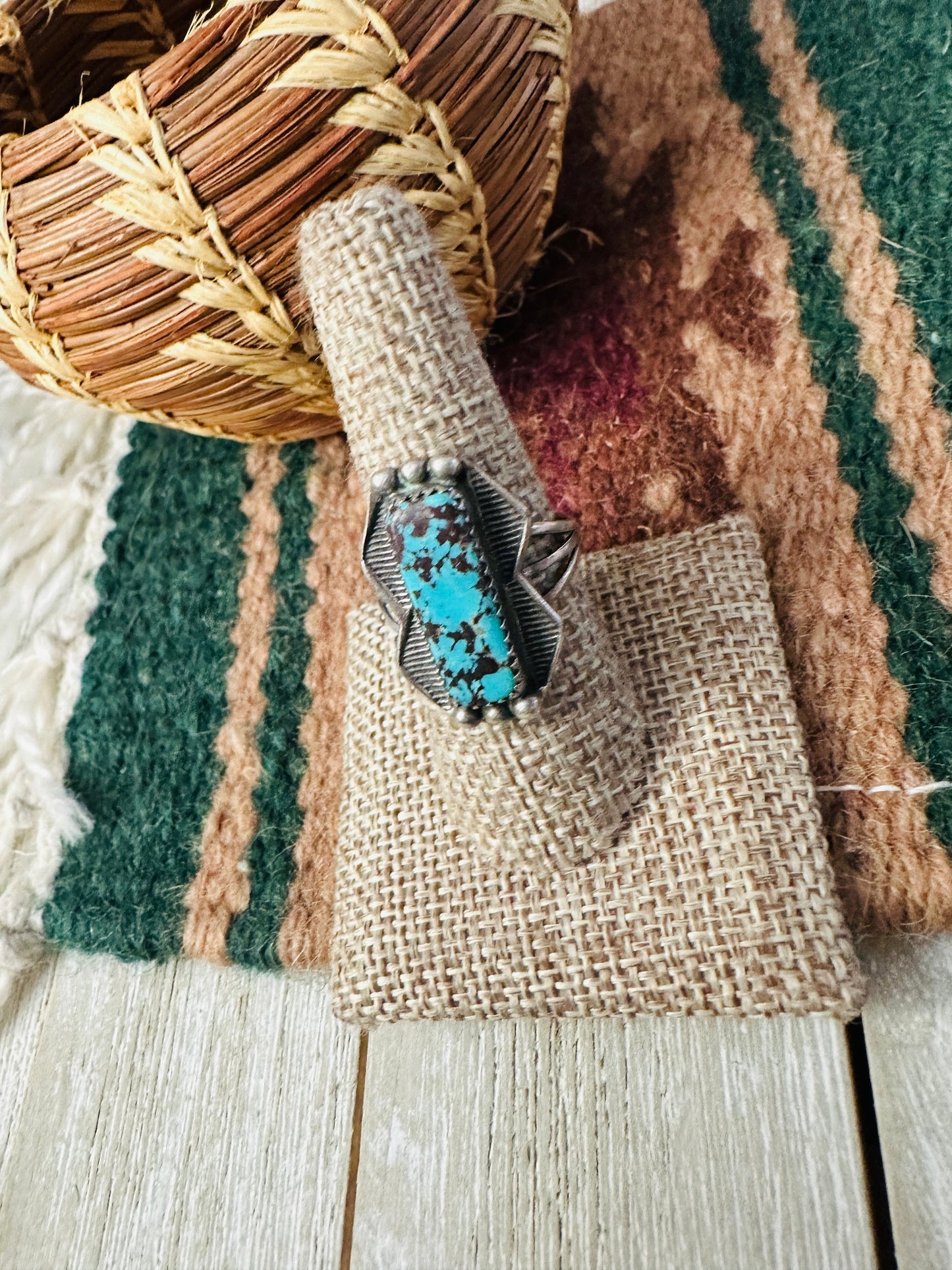 Old Pawn Handcrafted Turquoise & Sterling Silver Ring Size 9