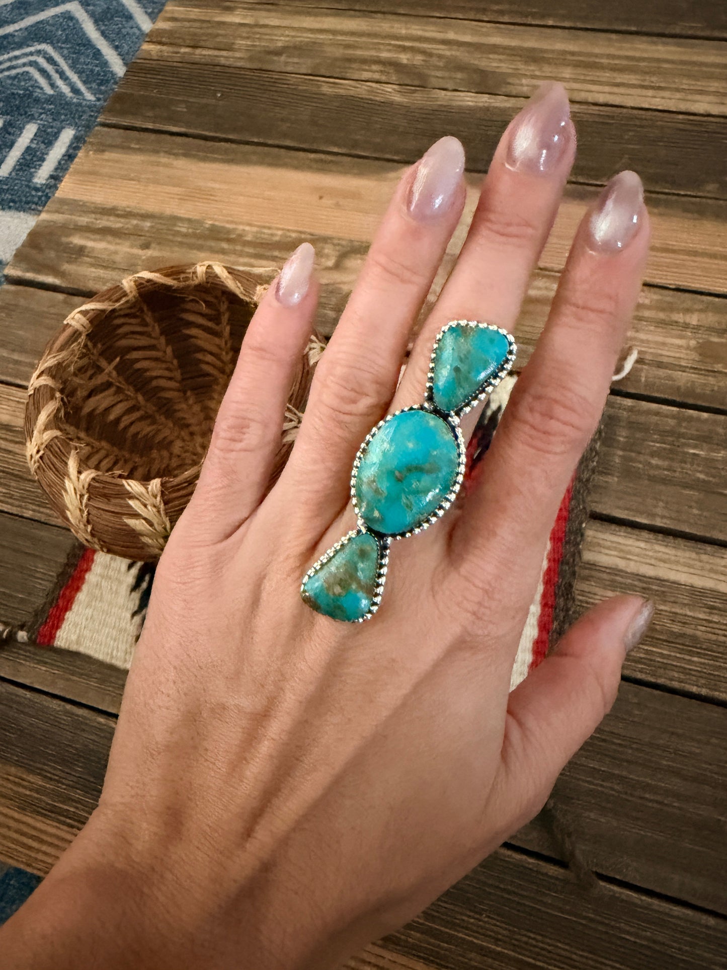 Handcrafted Kingman Turquoise & Sterling Silver Ring Size 5.75