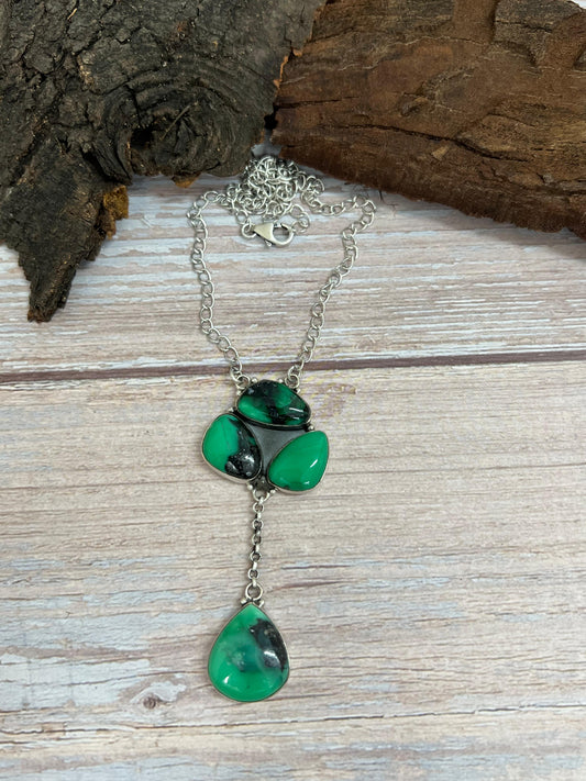 Handmade Sterling Silver Emerald Rose Necklace with Signed Nizhoni