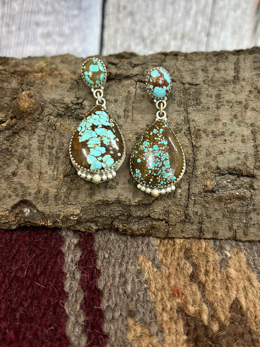 Handmade Sterling Silver Number 8 Dangle Earring with Signed Nizhoni