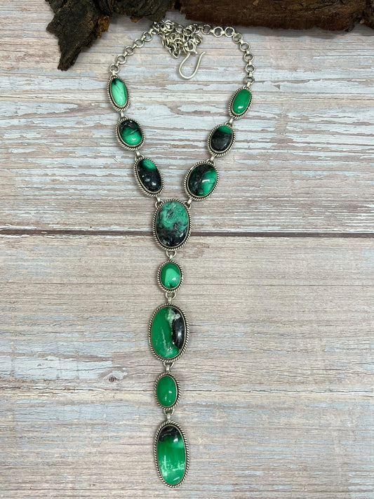 Handmade Sterling Silver Emerald Rose Necklace with Signed Nizhoni