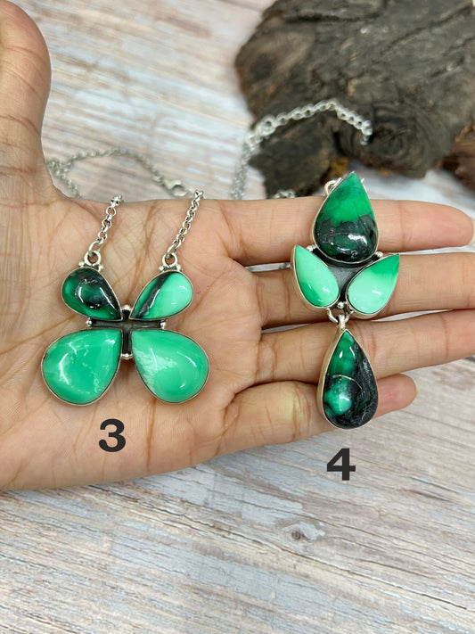 Handmade Sterling Silver Emerald Rose Necklace with Signed Nizhoni