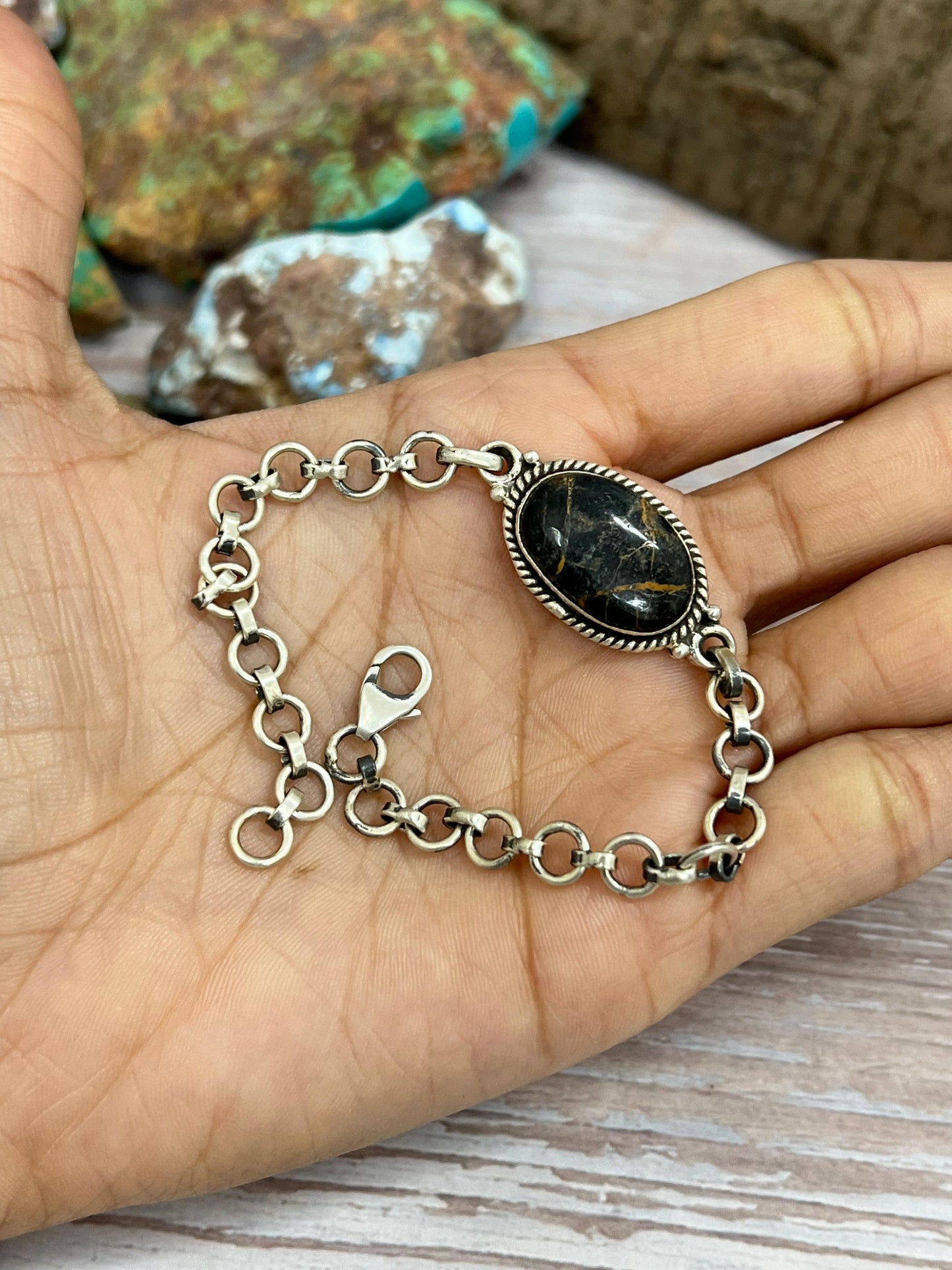 Handmade Sterling Silver Black Jack Chain Bracelet with Signed Nizhoni