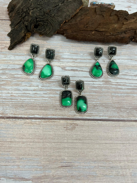 Handmade Sterling Silver Emerald Rose Post Dangle Earrings with Signed Nizhoni