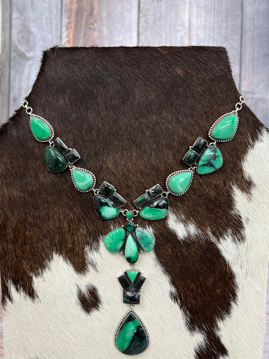 Handmade Sterling Silver Emerald Rose Necklace with Signed Nizhoni