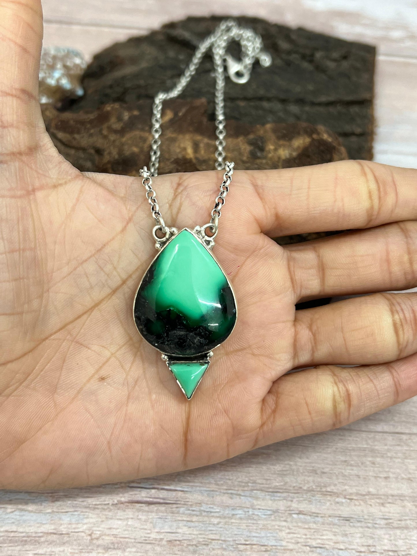 Handmade Sterling Silver Emerald Rose Necklace with Signed Nizhoni