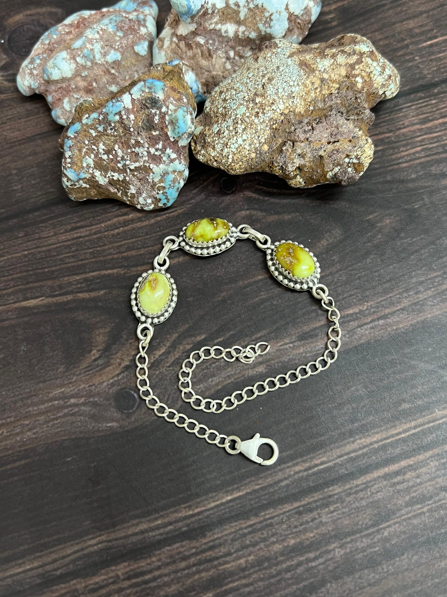 Handmade Sterling Silver Palomino Chain Bracelet with Signed Nizhoni