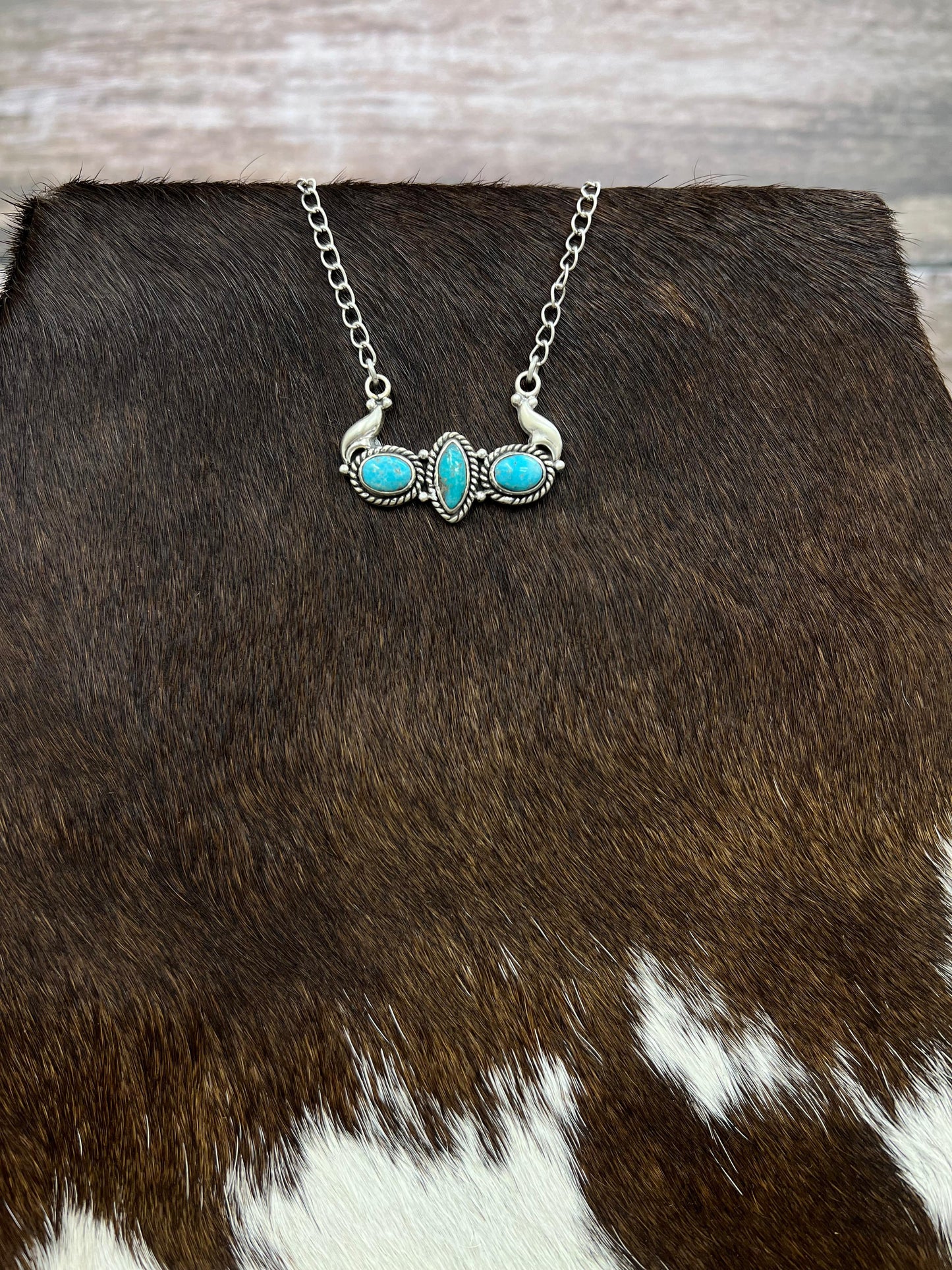 Handmade Sterling Silver White Water Turquoise Necklace Signed Nizhoni
