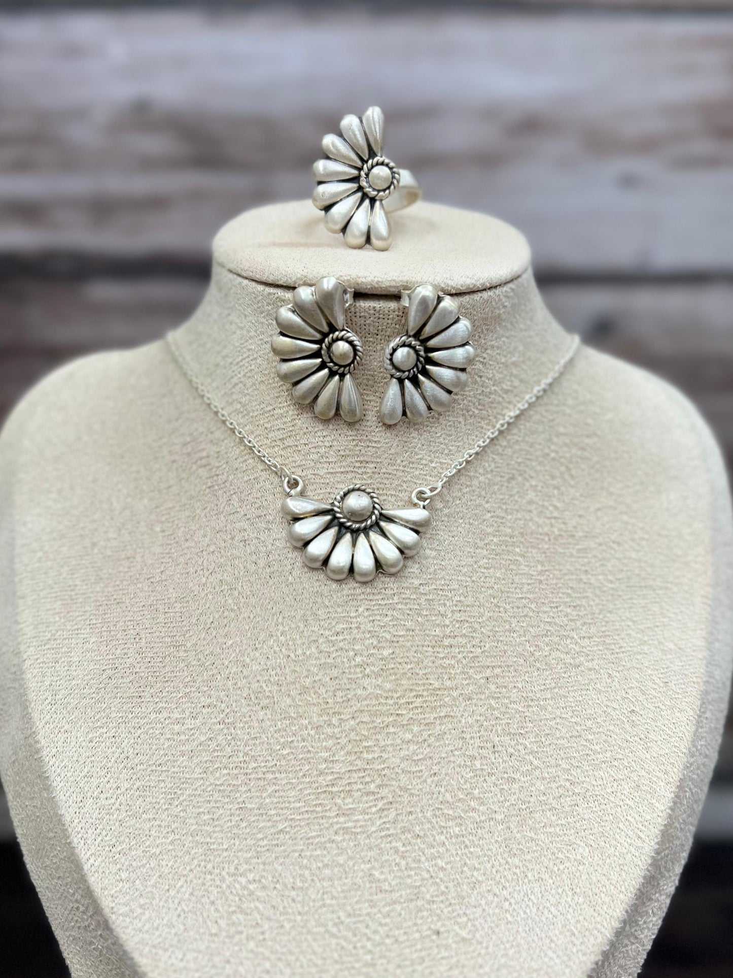Handmade 'Sterling Silver' Necklace Earrings and Ring Set with Signed Nizhoni
