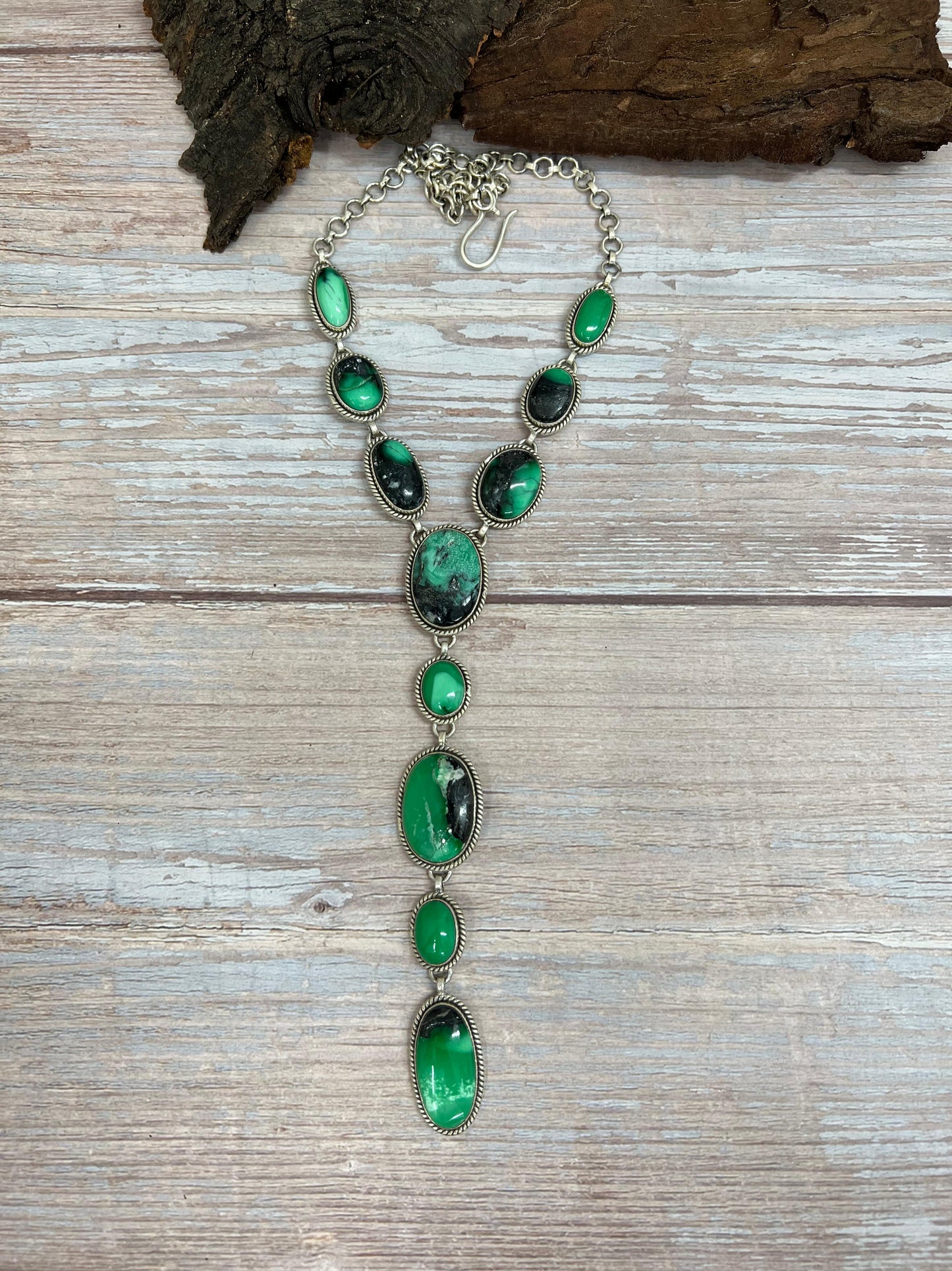 Handmade Sterling Silver Emerald Rose Necklace with Signed Nizhoni