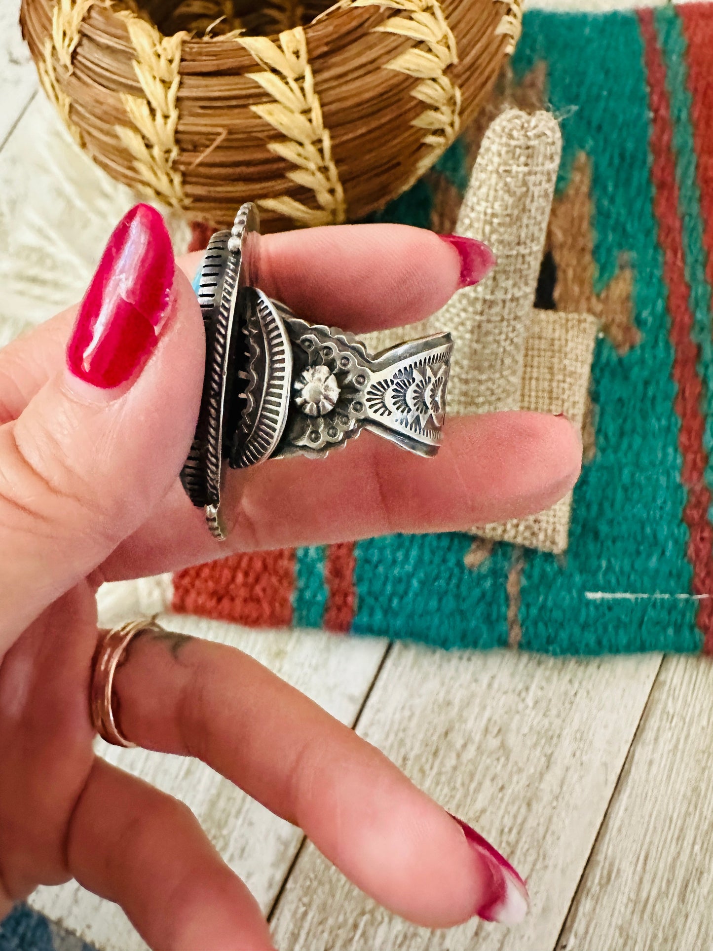 Old Pawn Handcrafted Turquoise & Sterling Silver Ring Size 12
