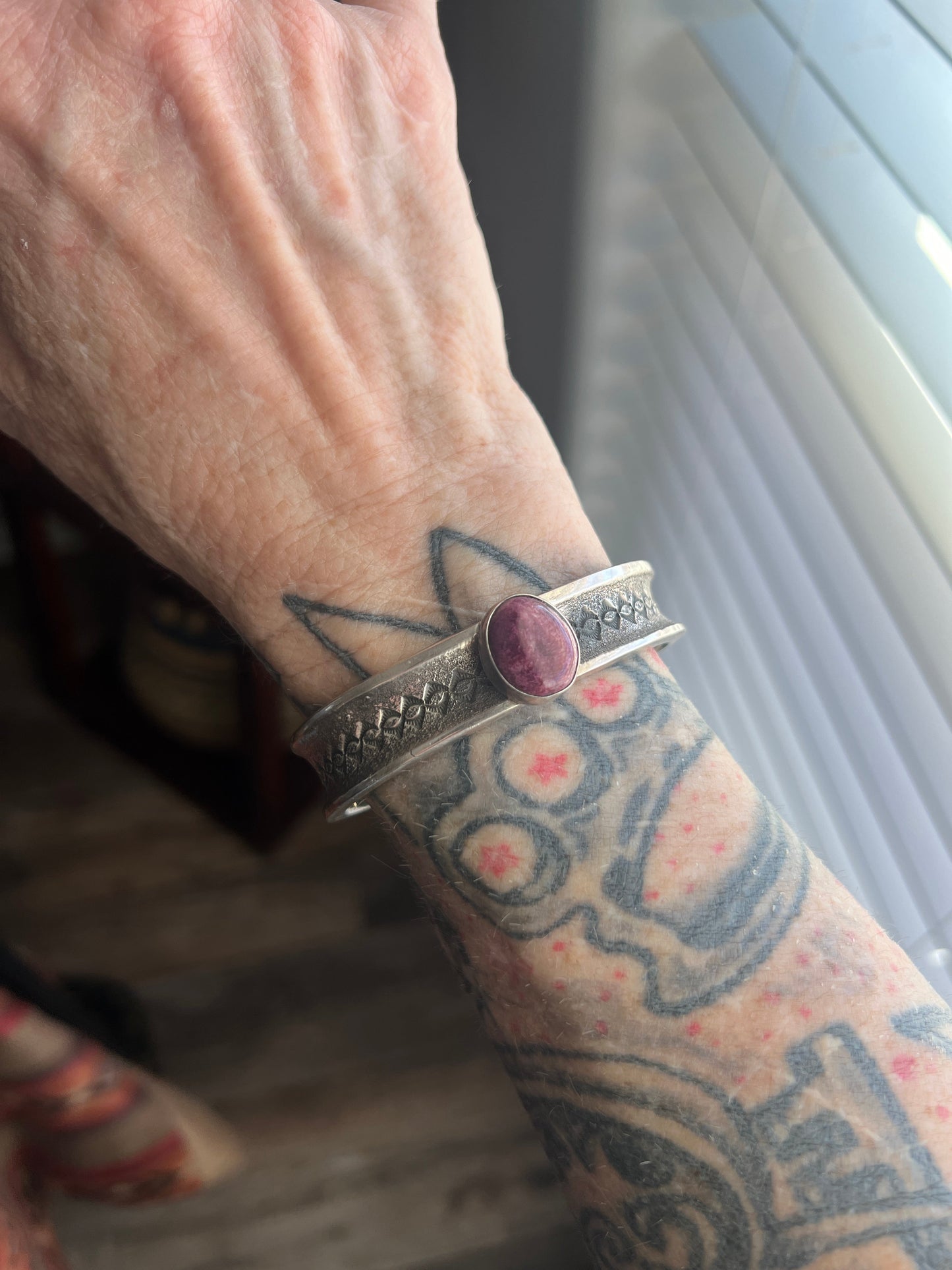 Handcrafted Sterling Silver and Purple Spiny Oyster Tufa Cast Cuff by Gary Custer