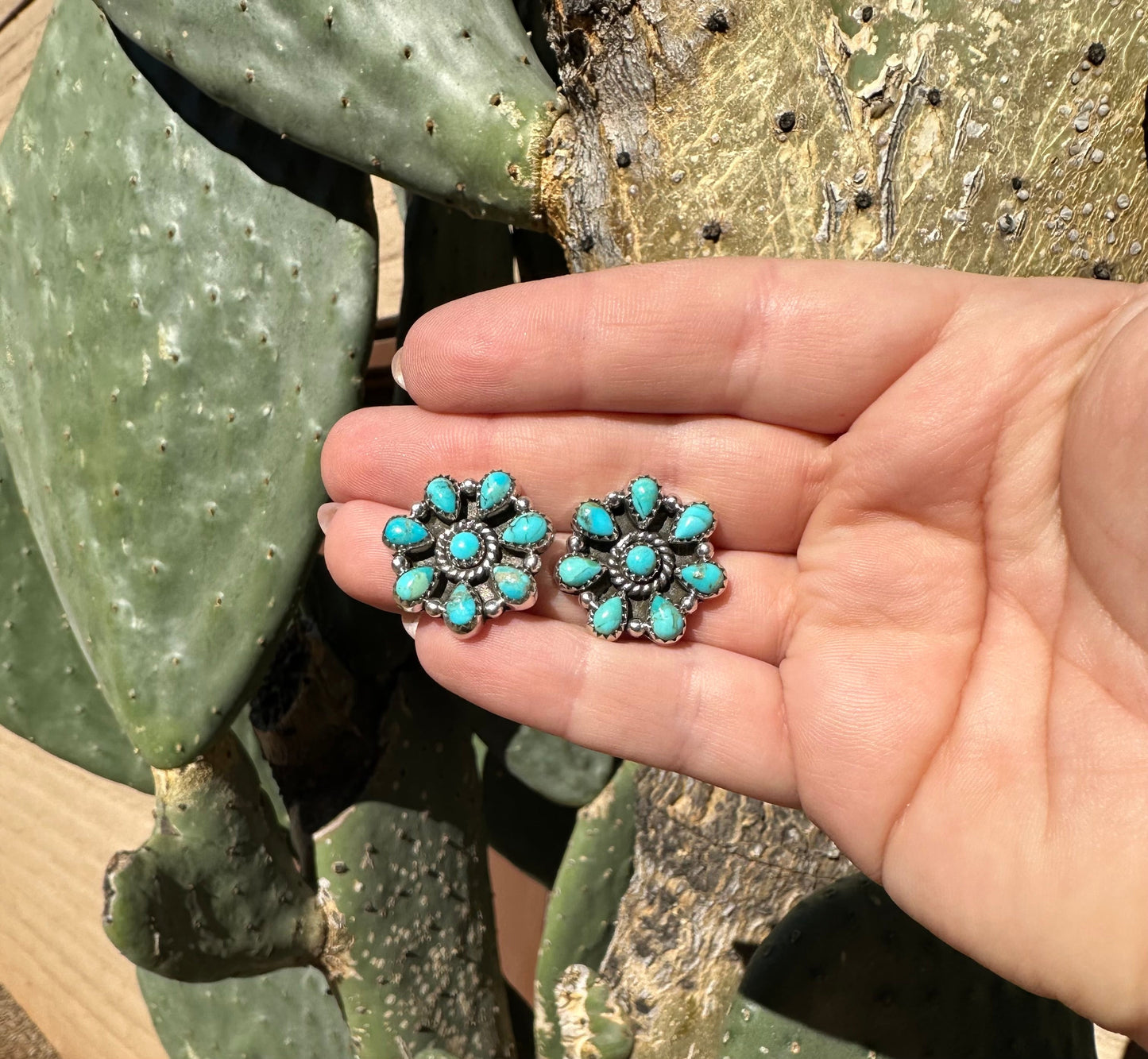 Handmade Flower Cluster Sterling Silver & Turquoise Post Earrings Signed Nizhoni 8 STONE LESLIES FAVE