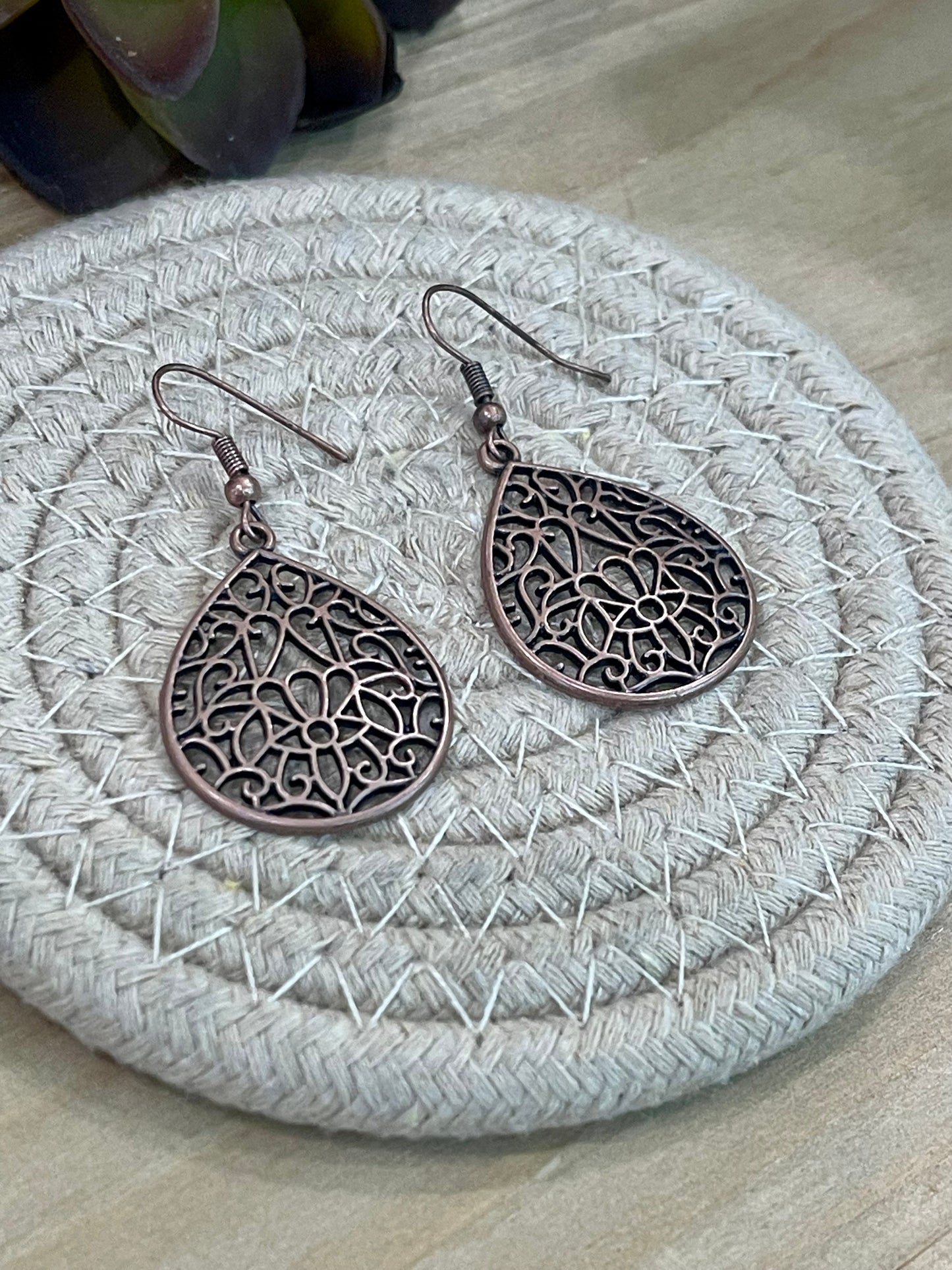 Vintage Handmade Copper Dangle Earrings