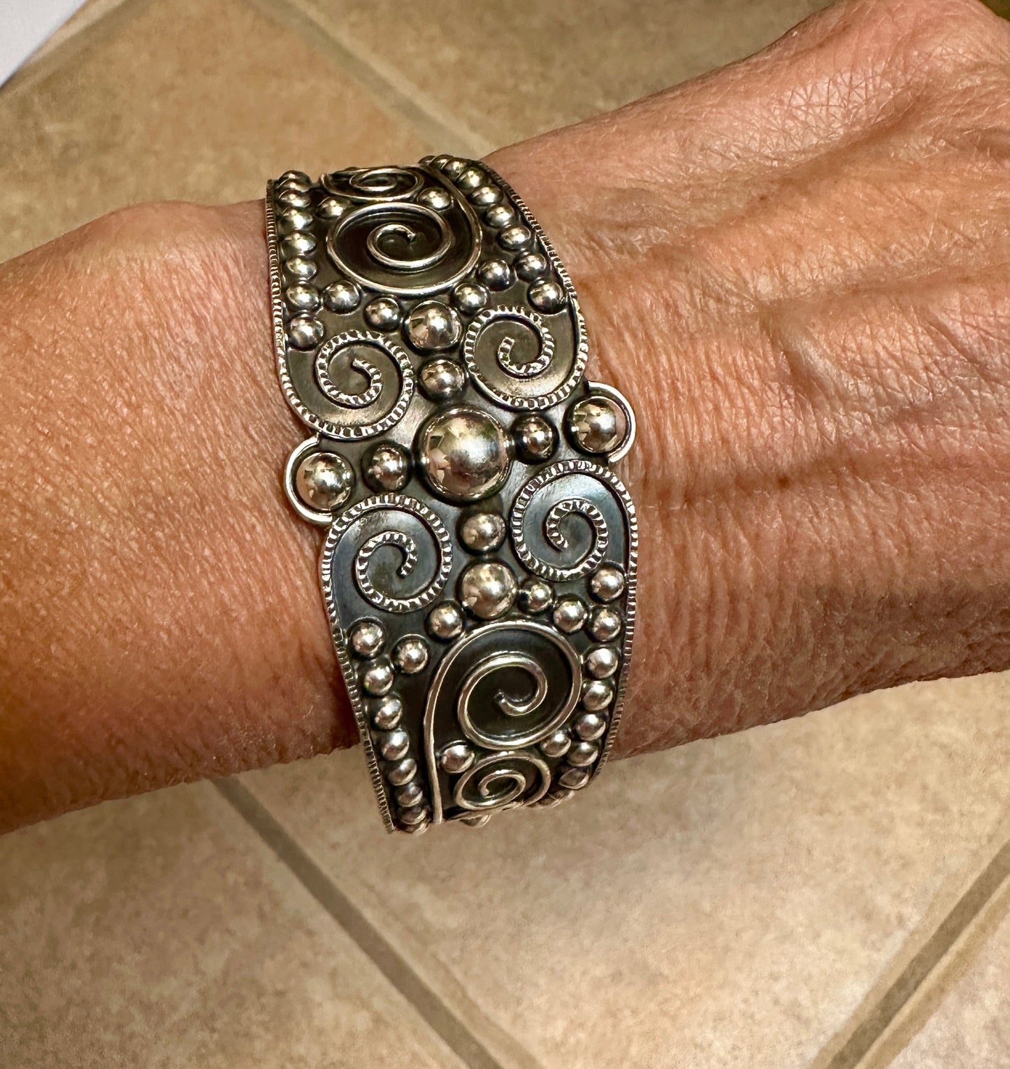 Vintage Style Sterling Silver Cuff Bracelet W/Center Bead Cross