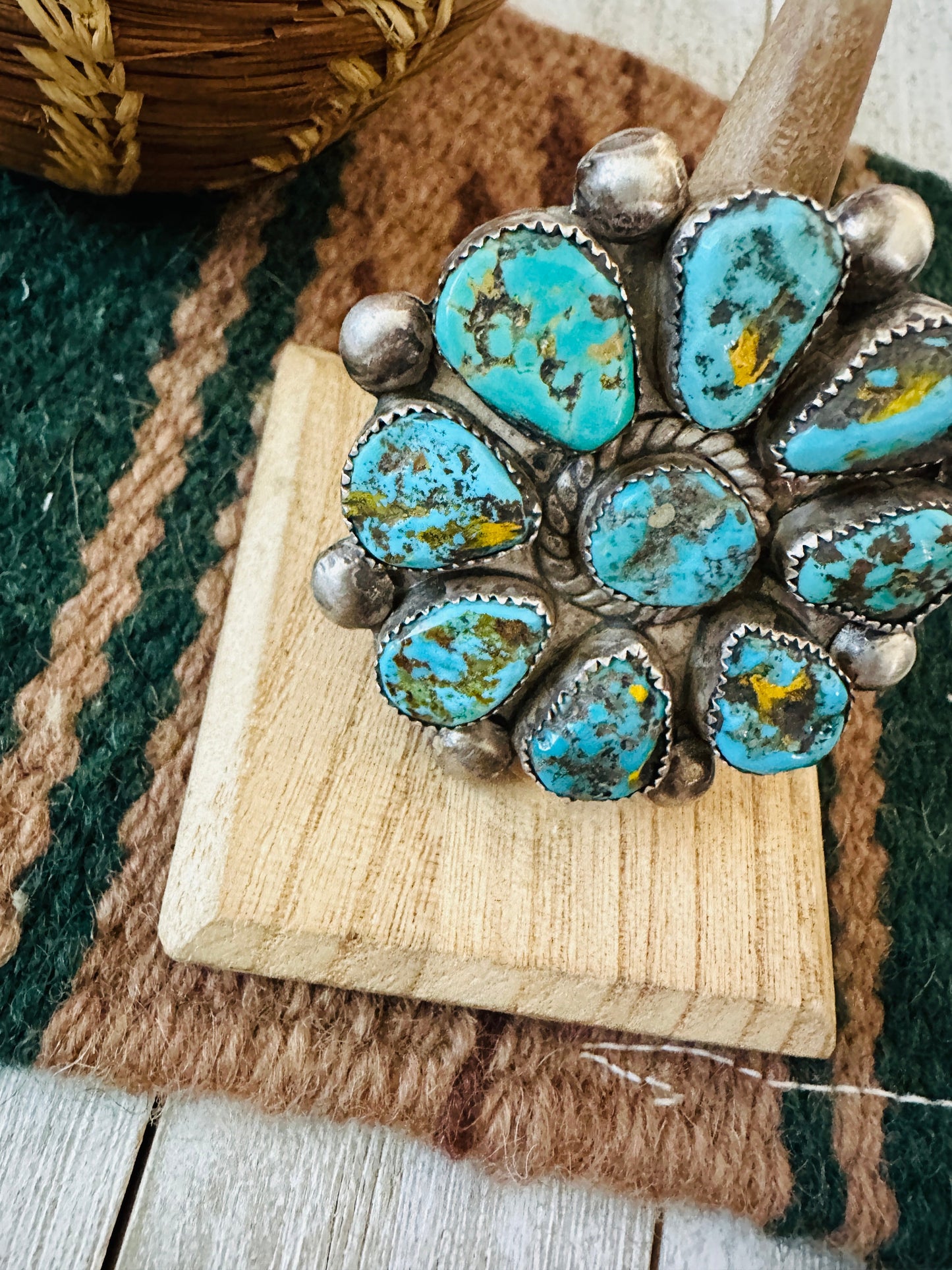 Old Pawn Handcrafted Sterling Silver & Turquoise Cluster Ring Size 7.25