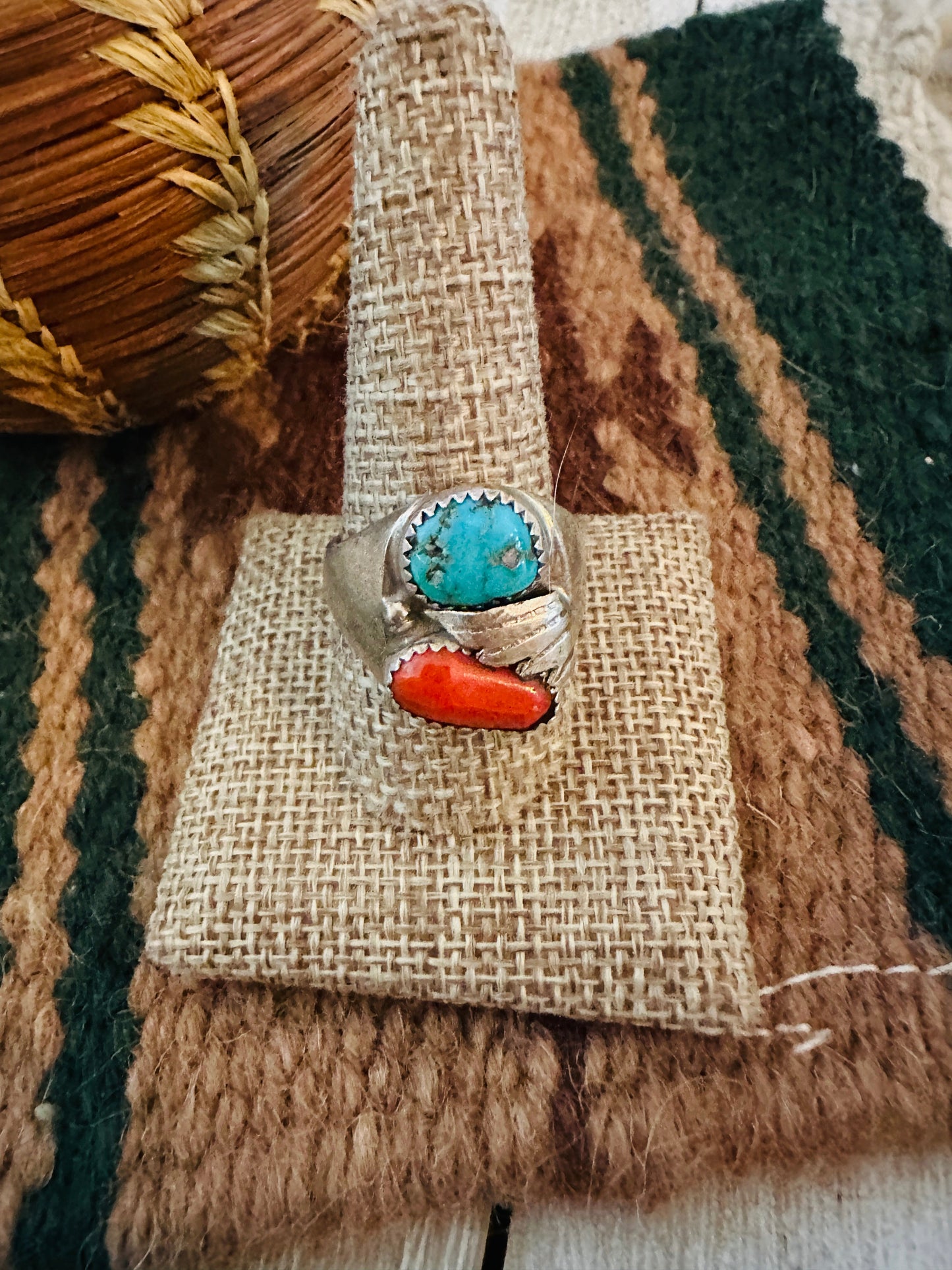 Old Pawn Handcrafted Turquoise, Coral & Sterling Silver Ring Size 11.75