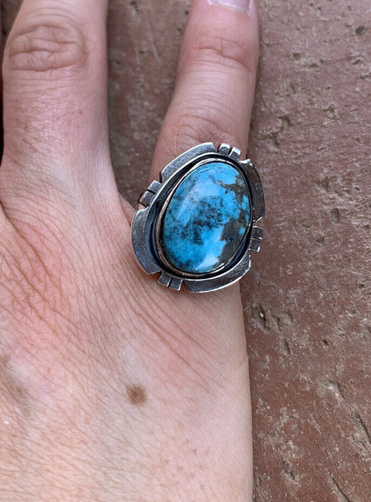 Handcrafted Kingmen Turquoise & Sterling Silver Wave Ring