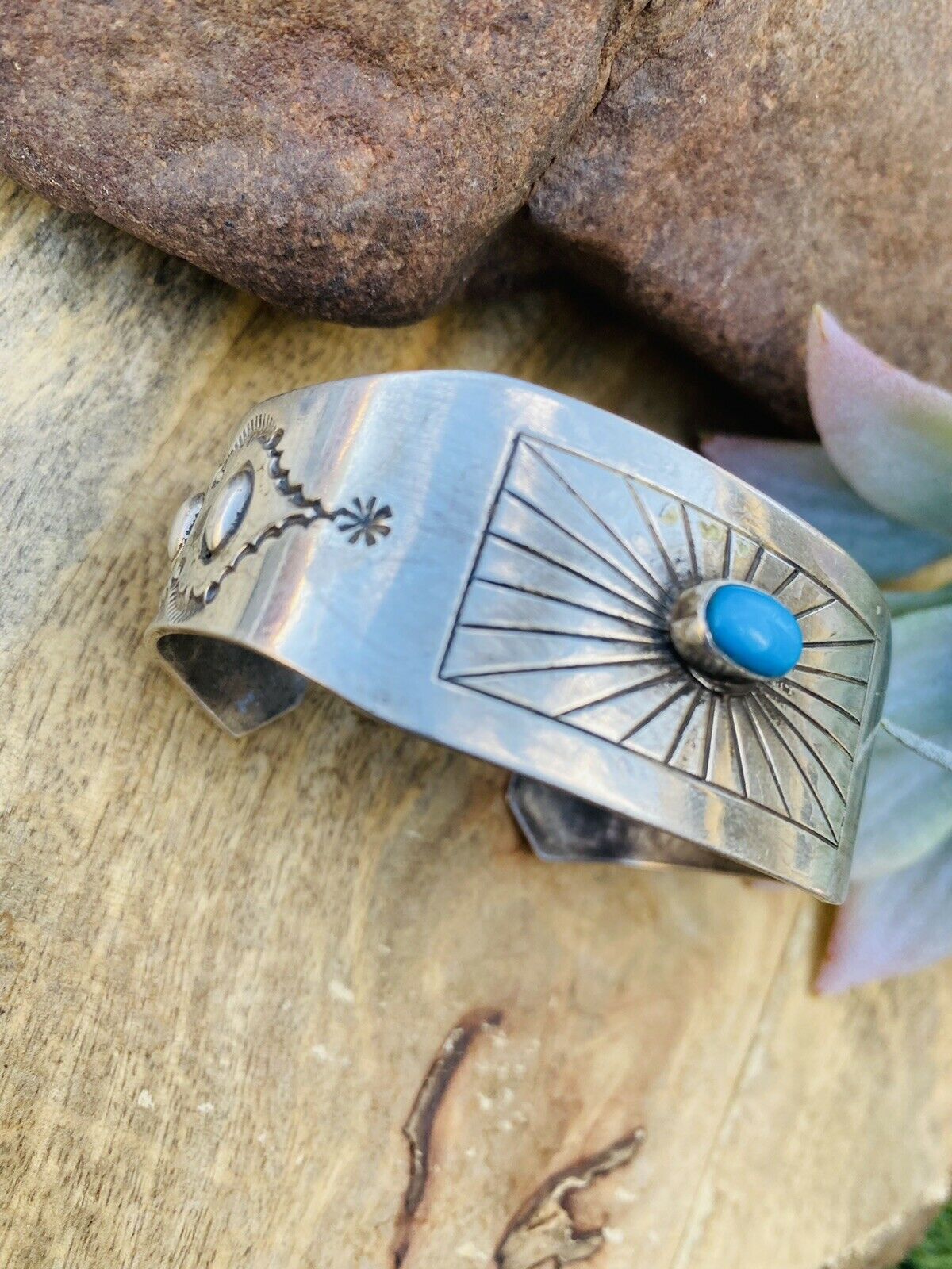 Vintage Navajo Turquoise Sterling Silver Cuff Bracelet