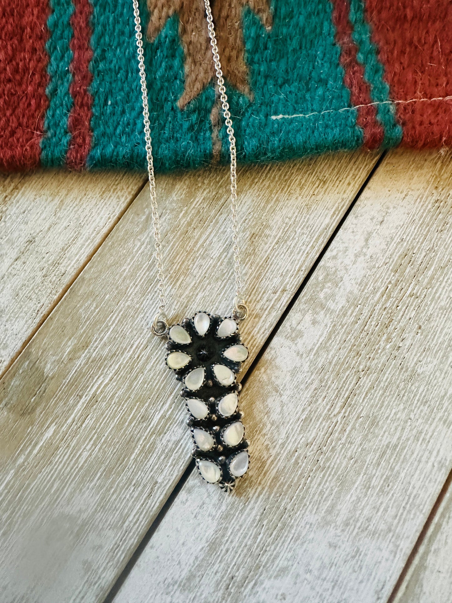 ** Christmas Collection ** Handmade Sterling Silver & Mother of Pearl Necklace Signed Nizhoni