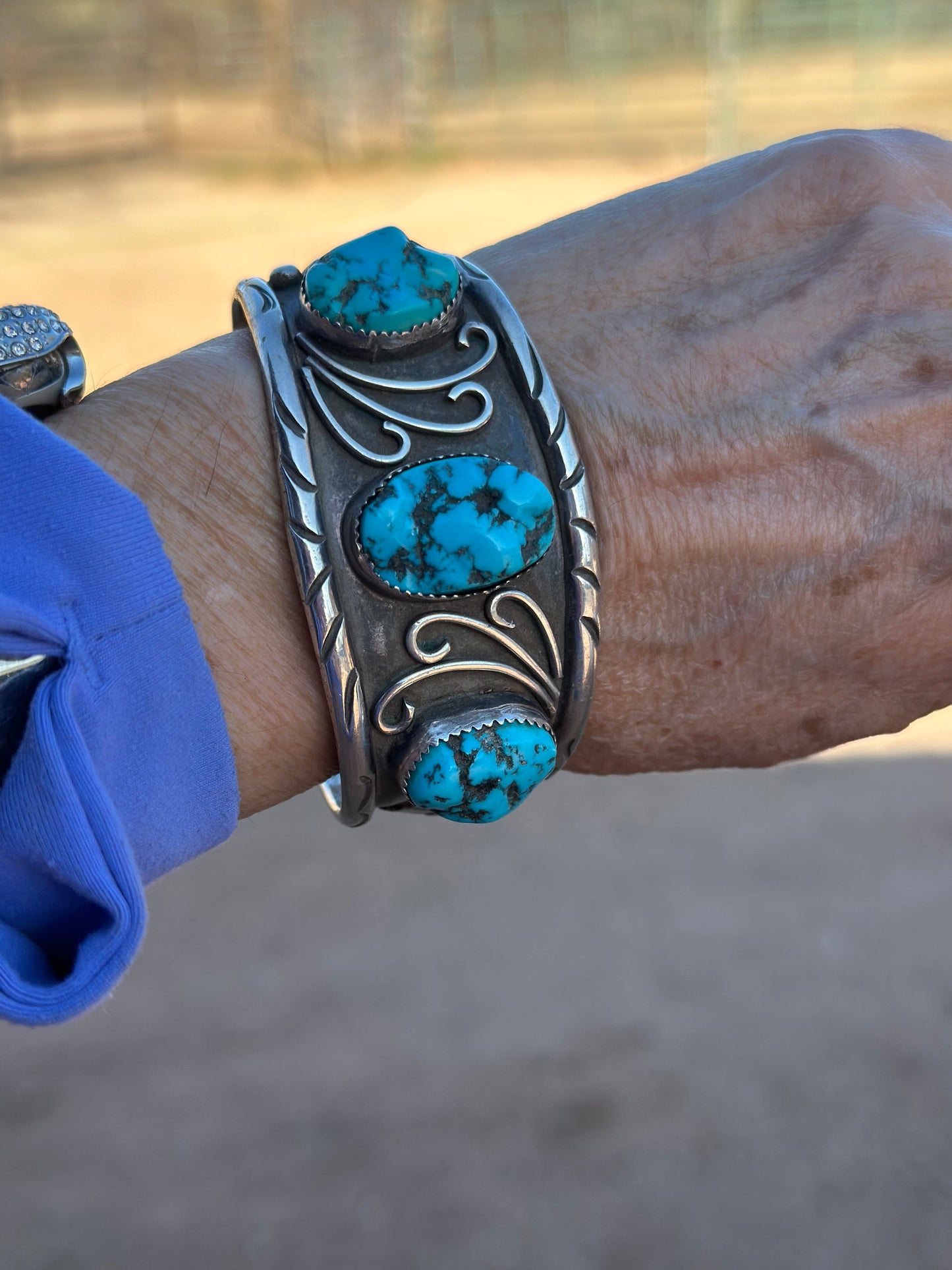 Estate Collection Old Pawn Handcrafted Sterling Silver & Natural Kingman 3 Stone Turquoise Cuff Bracelet /
