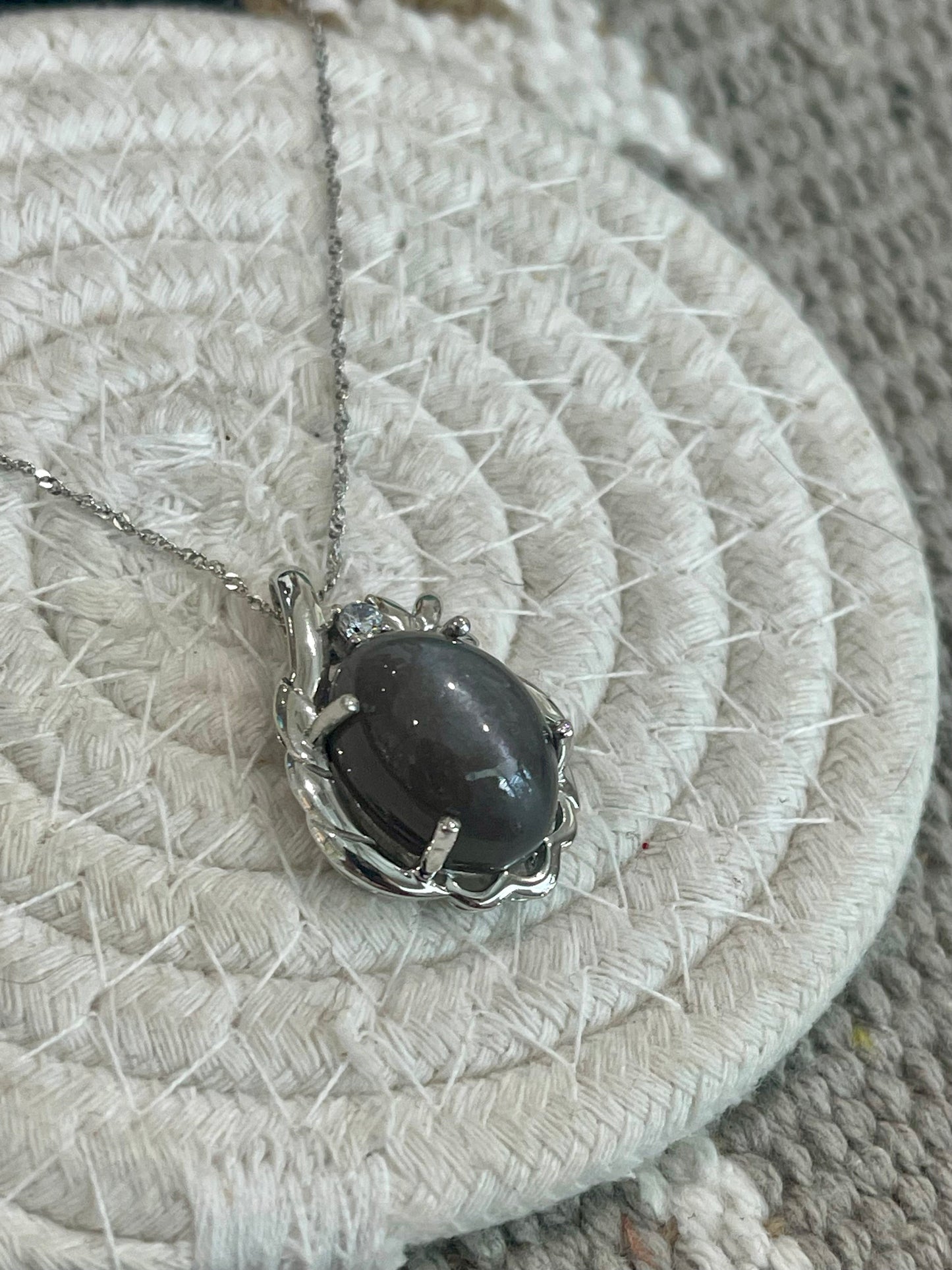 The Bijoux Vault Vintage Silver Chain  Necklace