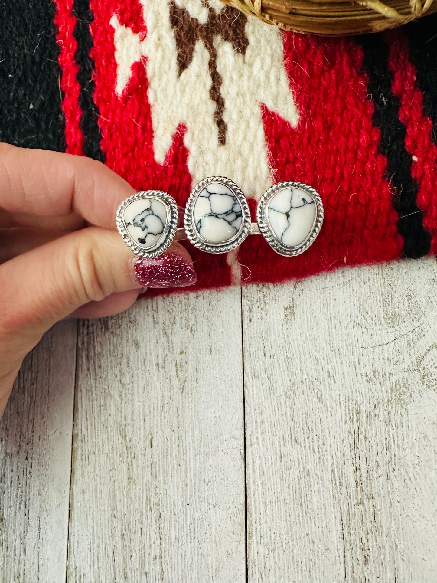 Navajo Howlite & Sterling Silver Adjustable Knuckle Ring