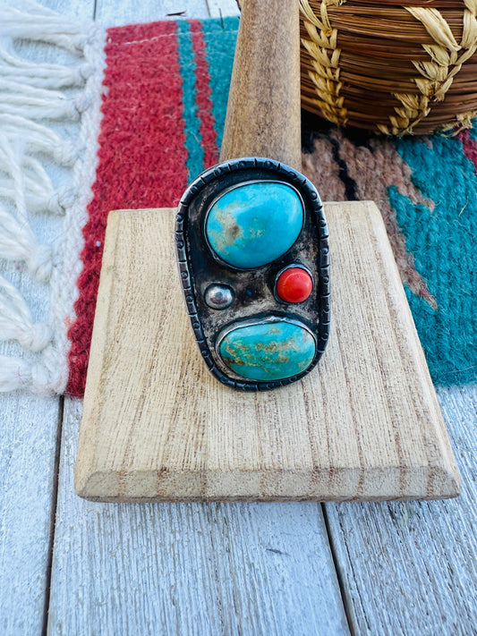 Old Pawn Handcrafted Sterling Silver, Turquoise & Coral Ring Size 11