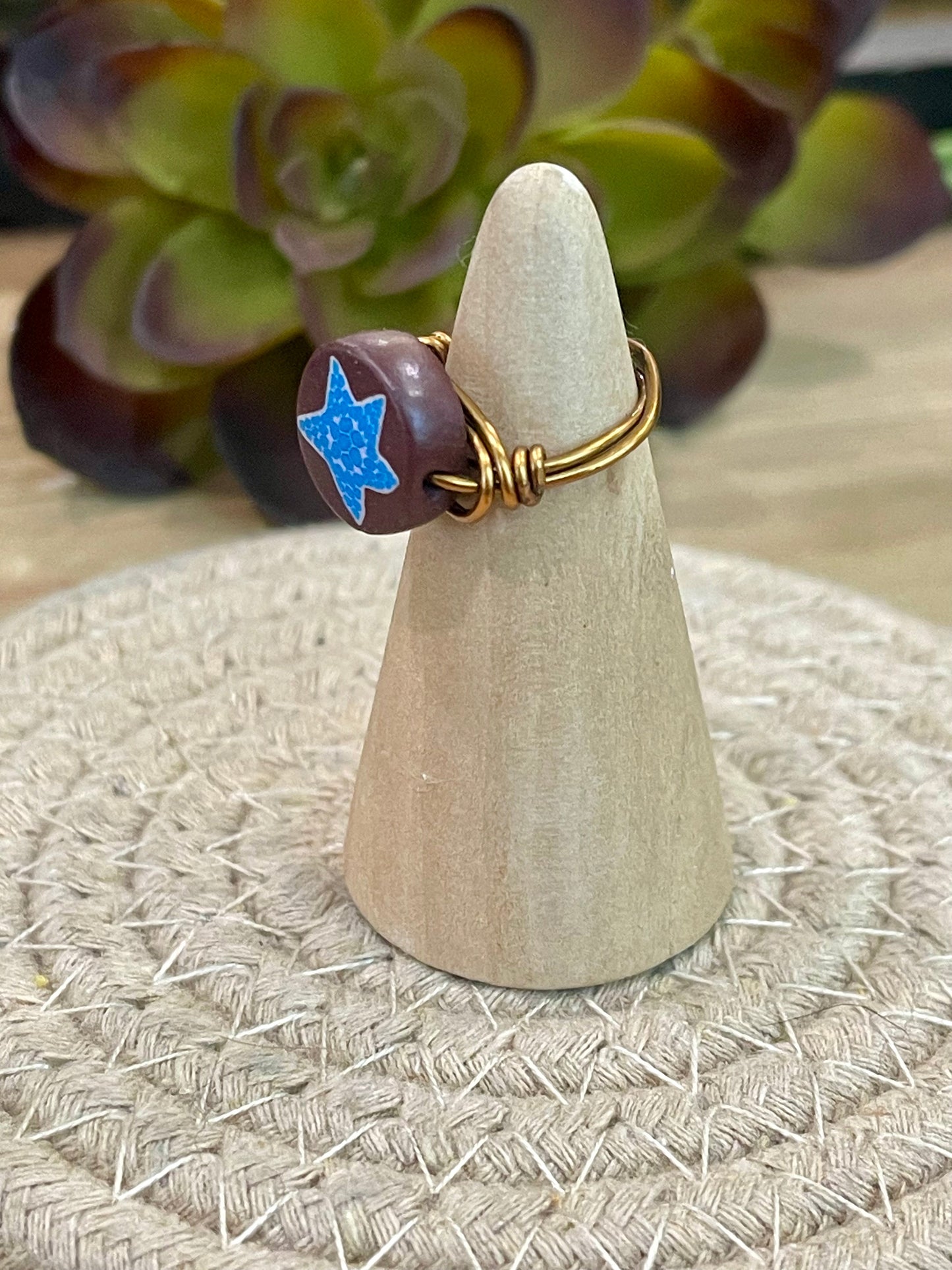 The Bijoux Vault Vintage  Ring Sz 7
