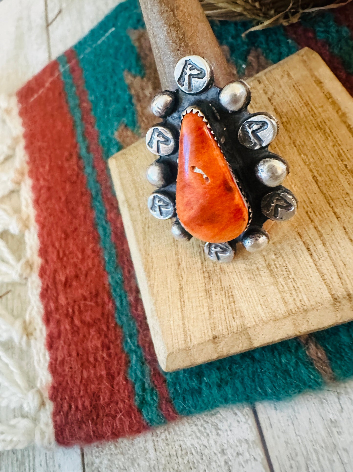 Old Pawn Handcrafted Sterling Silver & Orange Spiny Ring Size 8.5