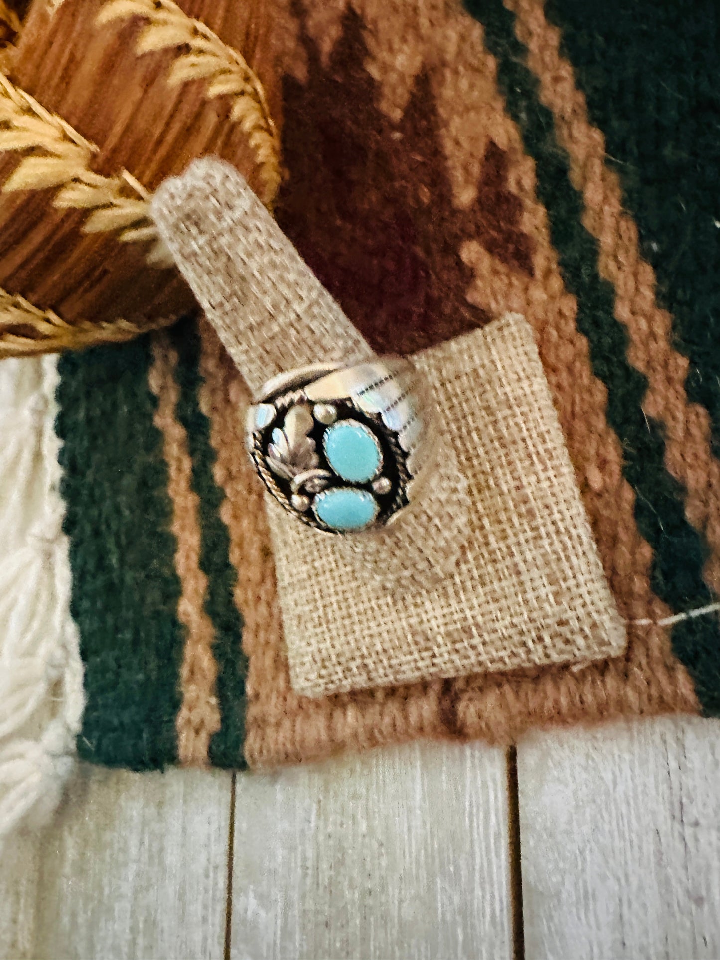Old Pawn Handcrafted Turquoise & Sterling Silver Ring Size 10