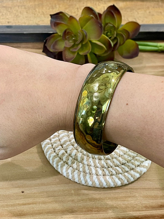 The  Bijoux Vault Vintage Bangle Bracelet