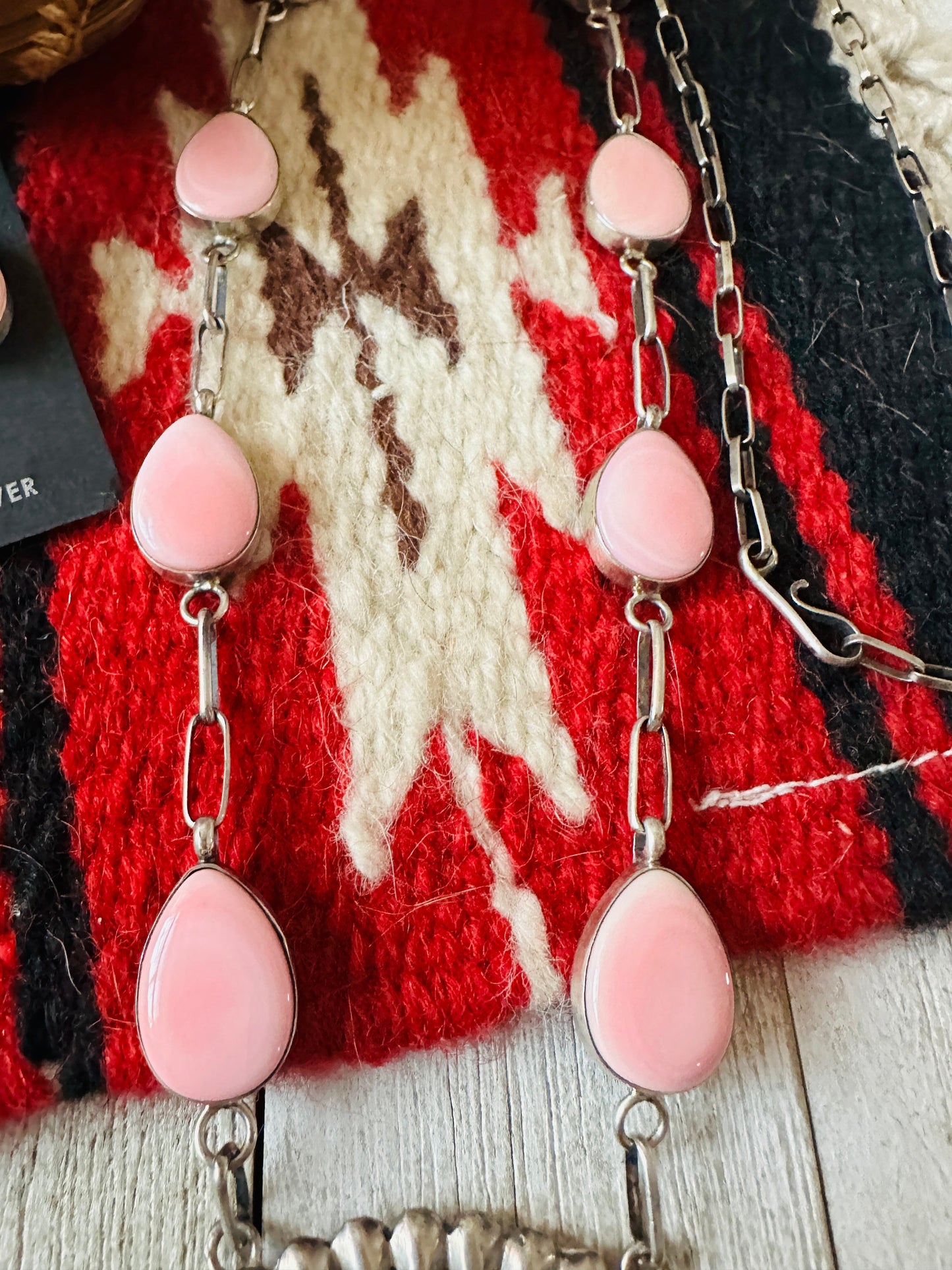 Navajo Queen Pink Conch & Sterling Silver Naja Necklace Set