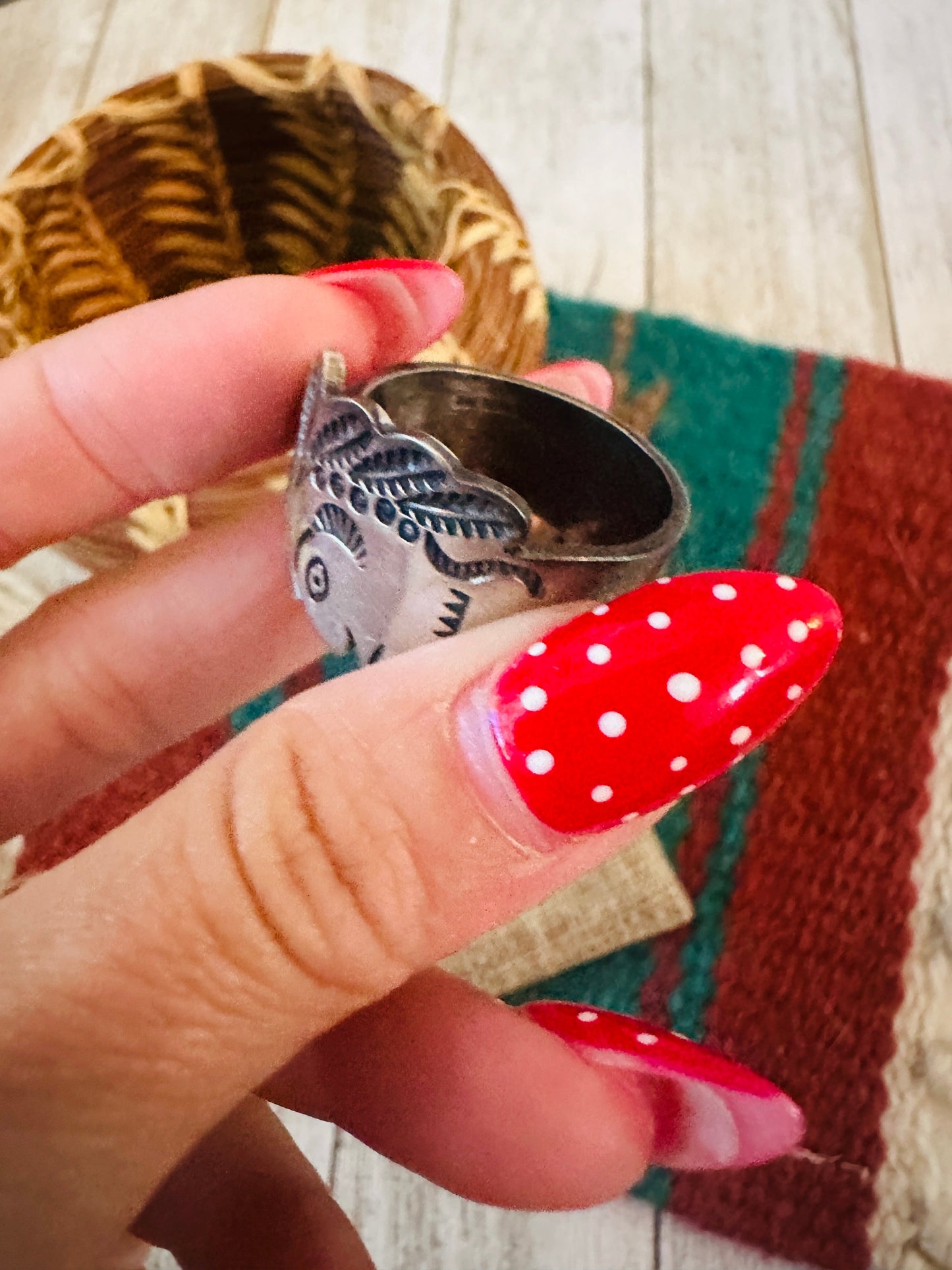 Handcrafted Old Pawn Sterling Silver Indian Chief Band Ring Size 11