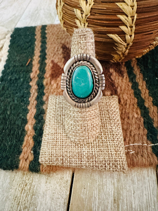 Old Pawn Handcrafted Turquoise & Sterling Silver Ring Size 7