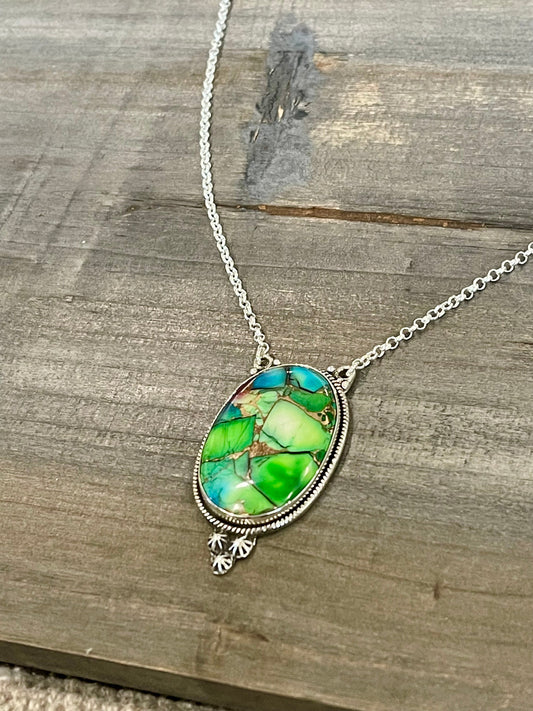 Beautiful Handmade Peacock Dahlia Oval Necklace