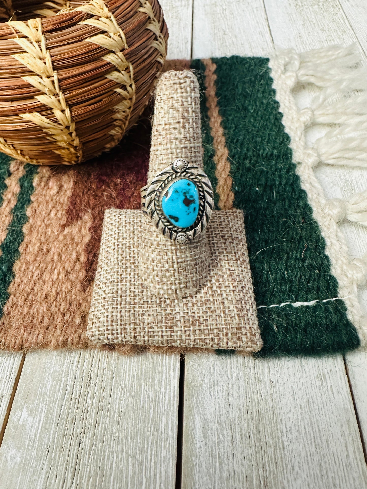 Old Pawn Handcrafted Turquoise & Sterling Silver Ring Size 9